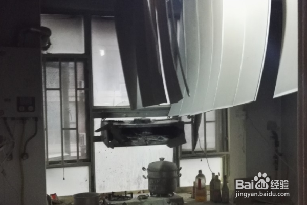 如何能快速除掉油烟机上的油垢?