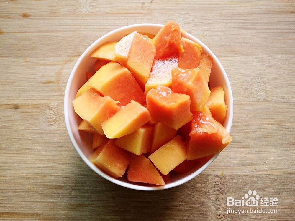 燕窝鲜炖之木瓜牛奶燕窝羹