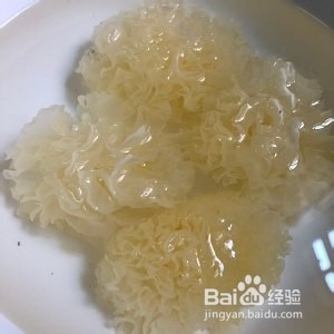 木瓜雪耳糖水的做法