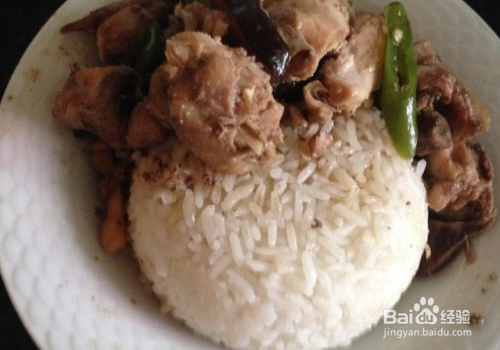 黄焖鸡米饭家常做法