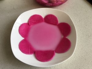 食补佳品胭脂萝卜的做法