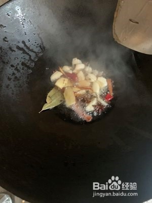 萝卜炖牛腩怎么做