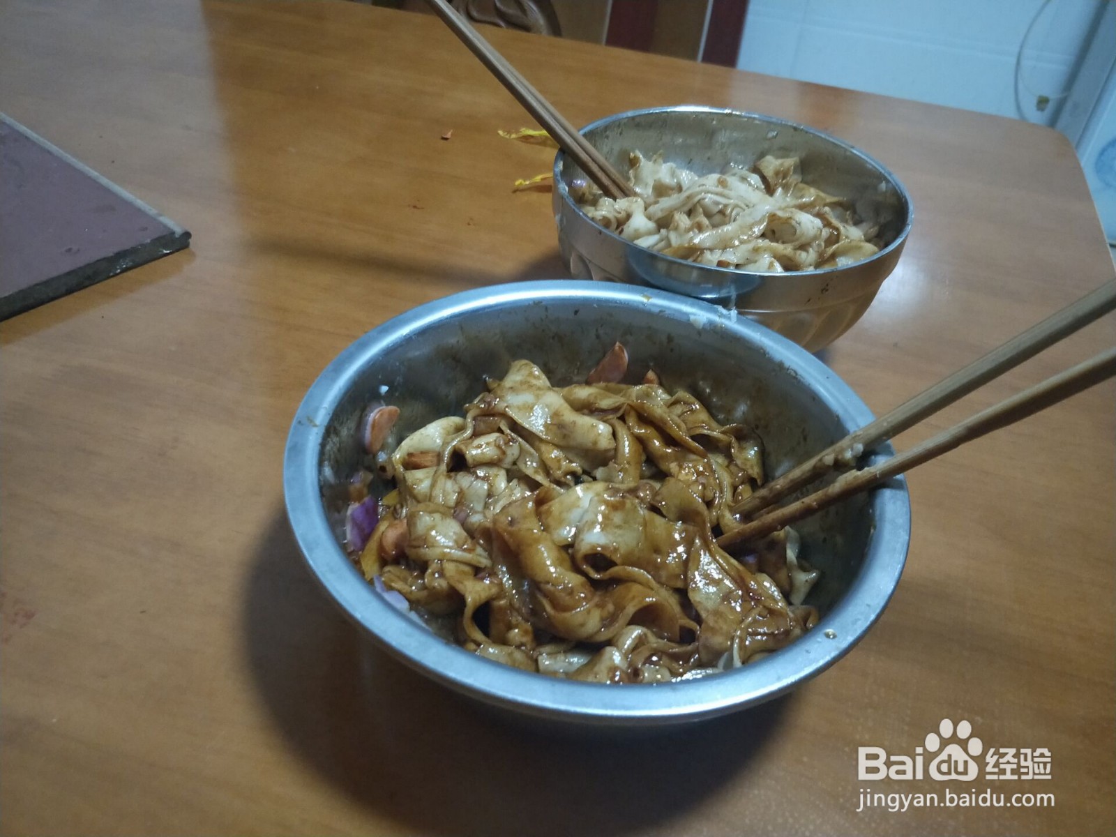 油泼面这样做超级好吃