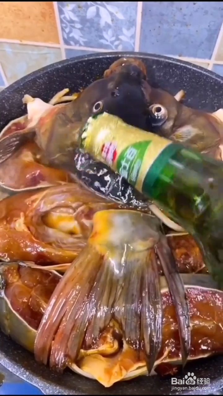 如何制作好吃的红烧鲤鱼