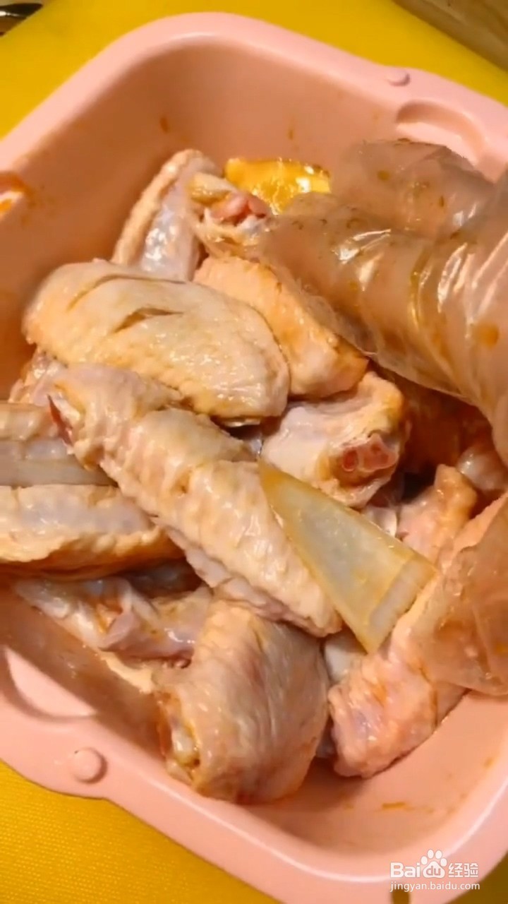 如何制作好吃的烧烤鸡翅