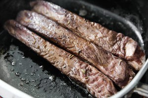 教大家做德式炖肋排