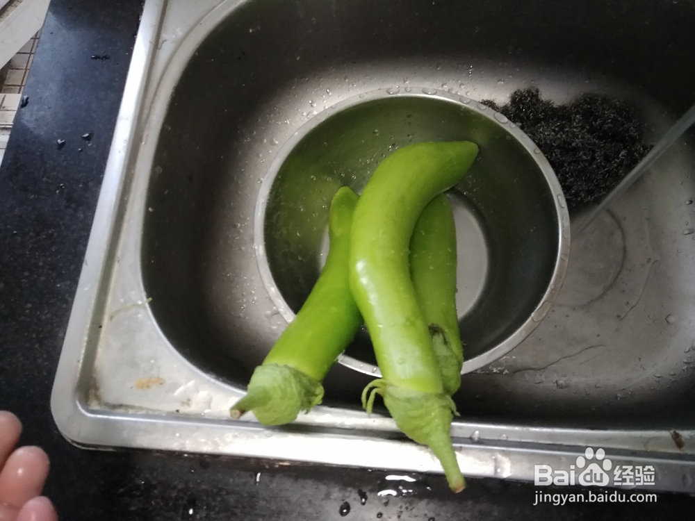 酱炖手撕青茄子