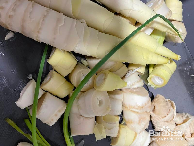 经典春笋烧肉的做法