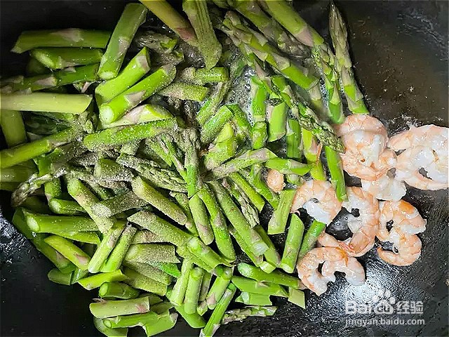 怎样做出家常菜系列之芦笋炒虾仁