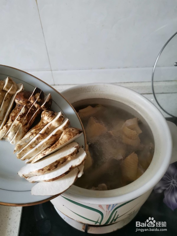 松茸鸡汤的做法