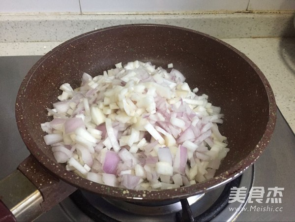虾仁鸡蛋三明治