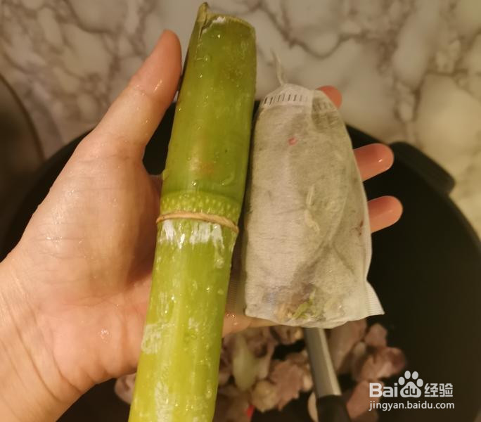 炒菜锅炖个腐竹羊腩煲的做法