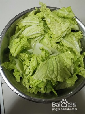 养生食补白菜炖冻豆腐
