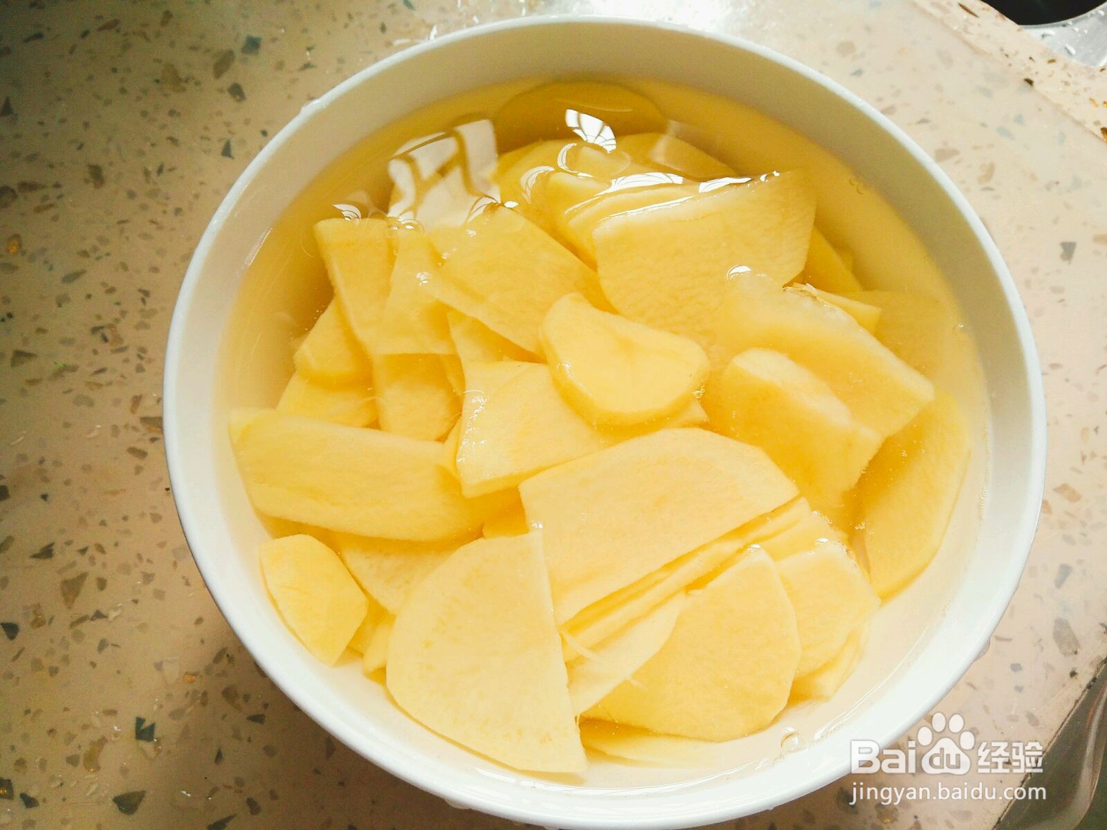 如何制作一份干锅土豆片