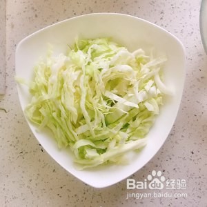 怎么做卷心菜粉丝炒鸡蛋
