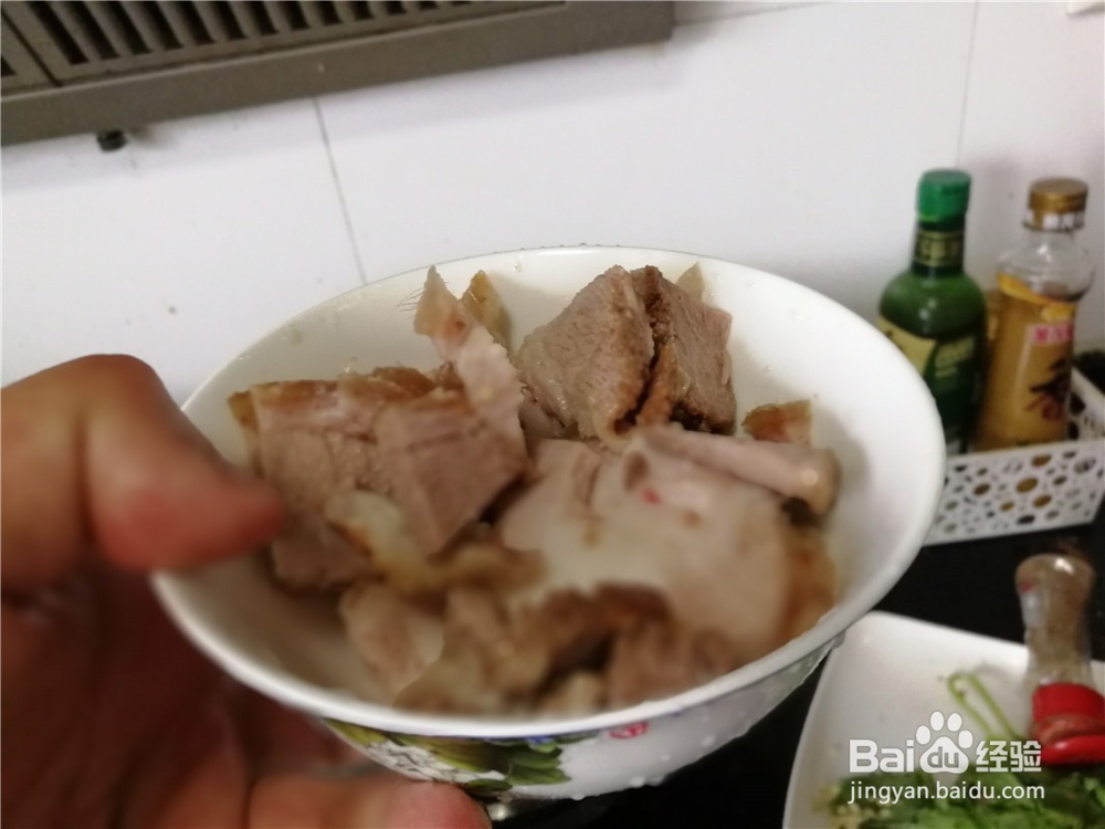 葱香蒸猪蹄膀肉片