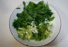 三招五招教你做接头烤冷面