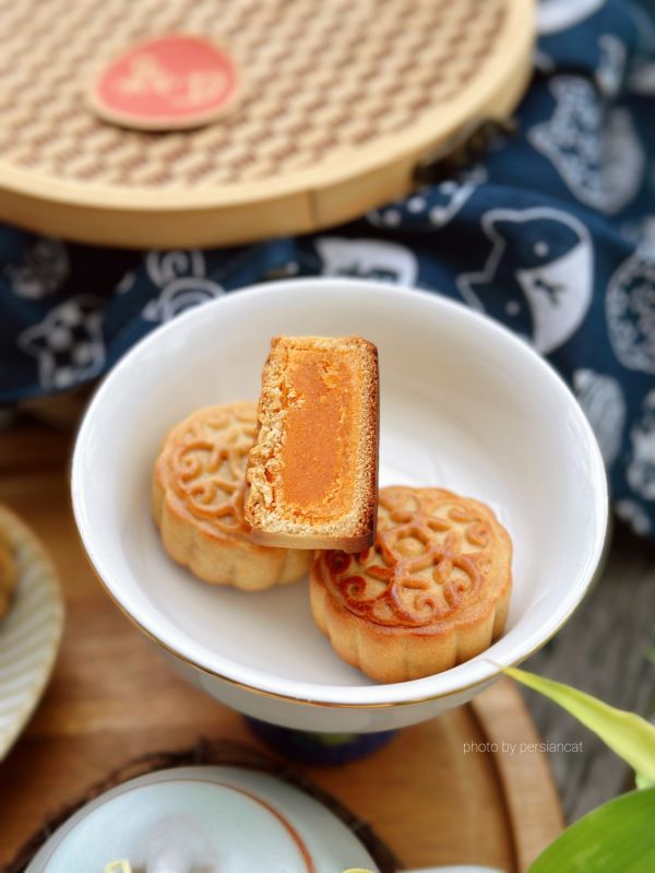 广式金沙奶黄月饼