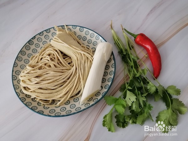 拌豆腐丝的做法
