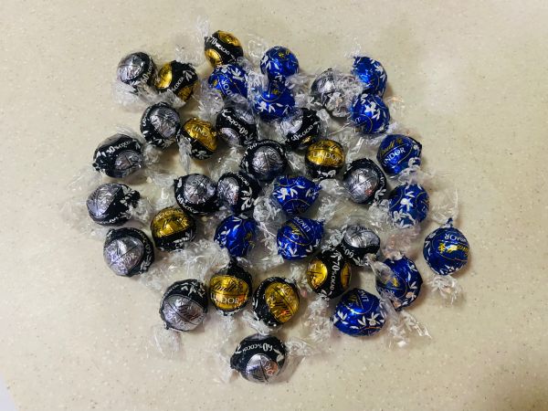 梦龙脆皮巧克力慕斯