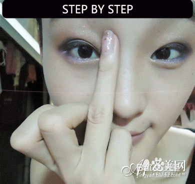 夏日泳池派对 小烟熏让你变身Party queen