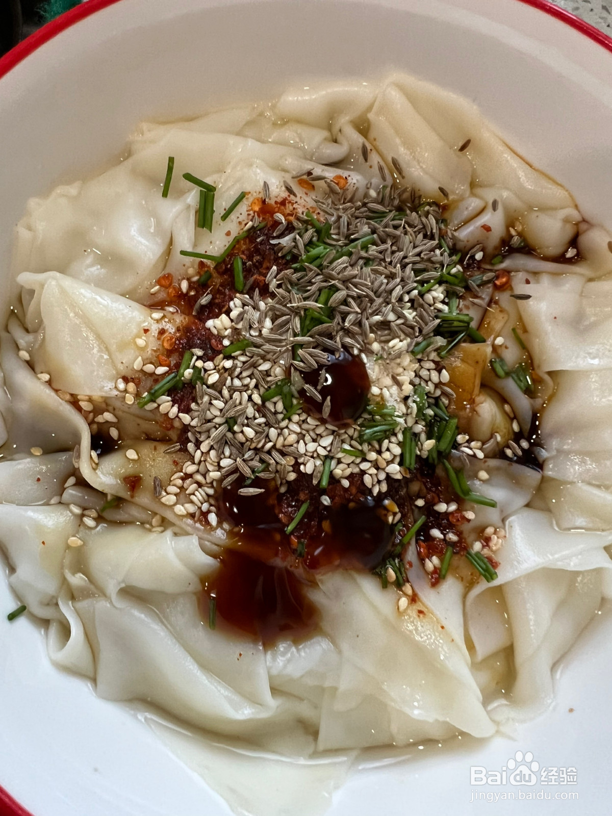 懒人版油泼面饺子皮的做法