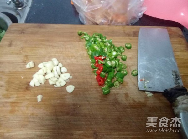 板栗干笋烧鸡腿