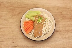 夏季美食之芝麻酱凉面