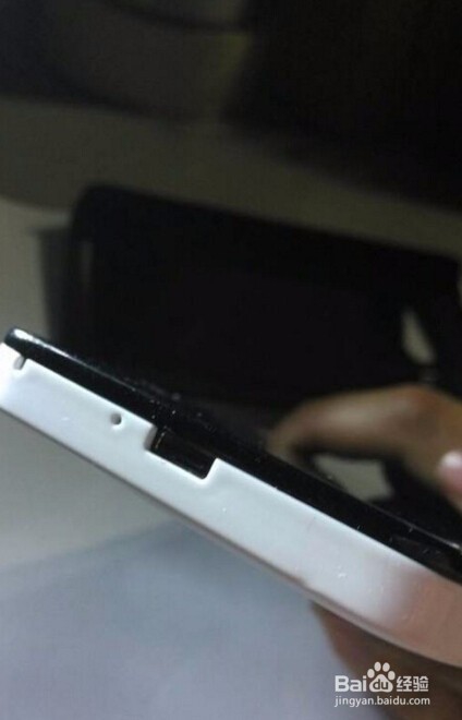 小米2S后盖怎么打开