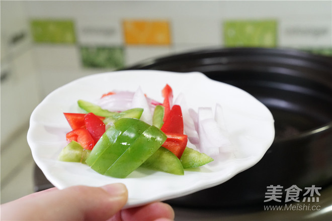 红皮土豆焖牛肉