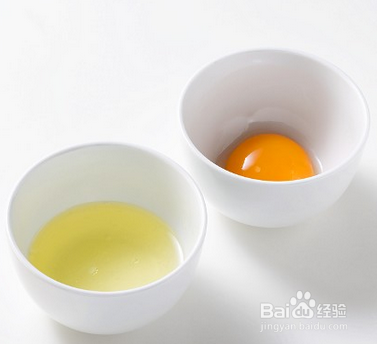 如何将蛋黄和蛋清分开