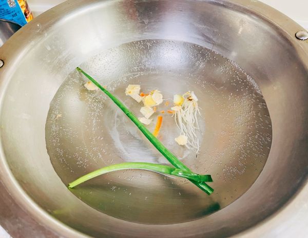 蒸蒸日上营养鸽