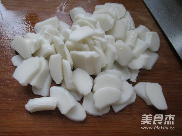 青菜腊鸡腿年糕汤