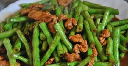 豇豆炒肉怎样做