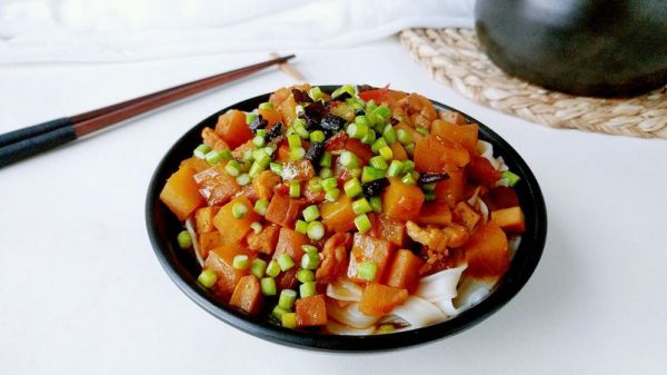 葱油蒜薹土豆肉