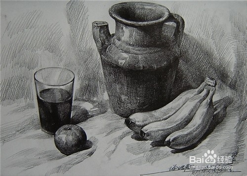 素描初学者要掌握的：酒瓶，酒杯，瓦煲和水果
