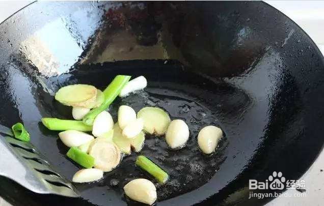 梅干菜蒸小排骨