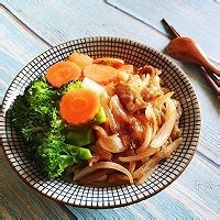 在家制作美味的黑椒肥牛饭