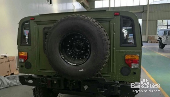 100万提重庆首台新款东风,但这明明是一辆坦克