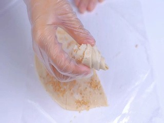手抓饼牛角酥怎么做？