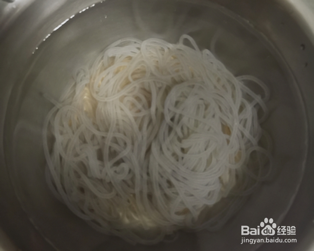 不费事做家常白菜粉条