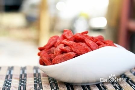 早晨起来口干是怎么回事