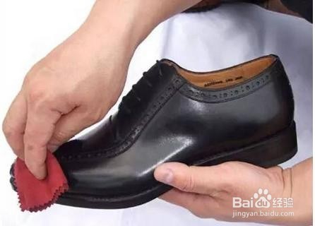 护手霜过期了还能用