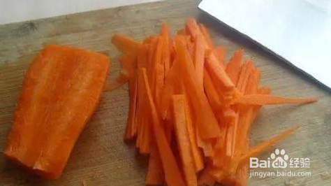 家常菜：炒胡萝卜