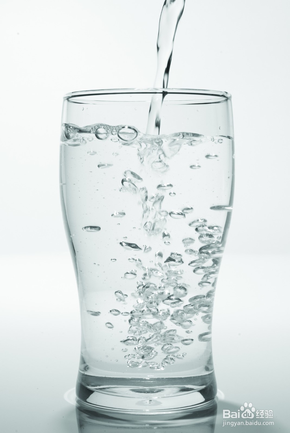 夏天到了,宝宝长痱子,用什么给宝宝洗澡……