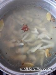 家常菜：泡椒鸡爪的做法