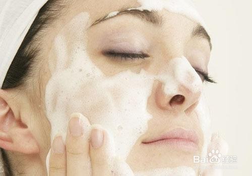 卸完妆的正确护肤步骤