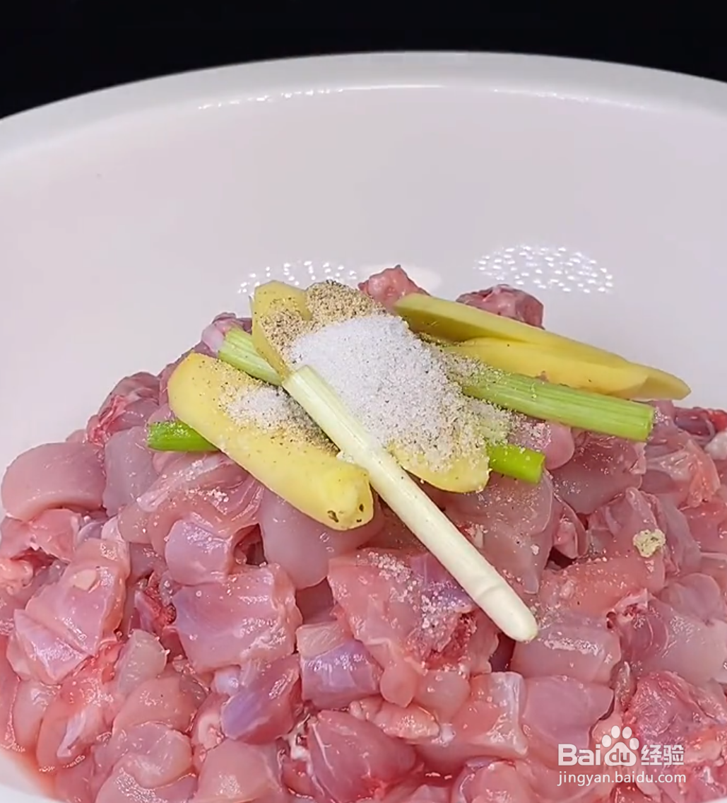 自贡名菜冷吃兔怎么做