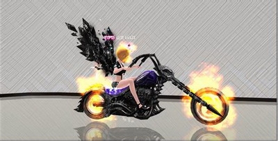 TOUCH圣诞彩蛋专属服饰与摩托车