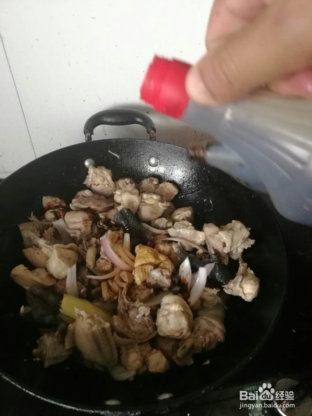 青椒味炖仔鸡